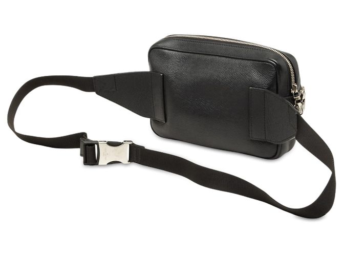 Bumbag Borsello da vita Louis Vuitton Taiga Outdoor Nero - vista 2