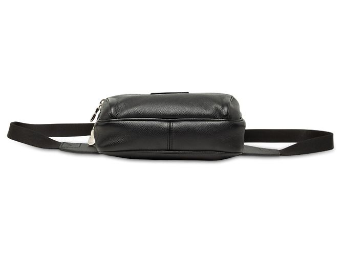 Bumbag Borsello da vita Louis Vuitton Taiga Outdoor Nero - vista 3