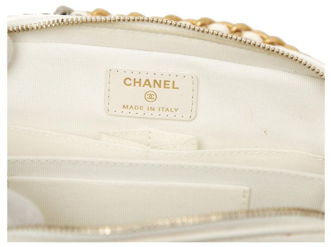 Borsa Camera Chanel 19 in pelle di agnello bianca Bianco - vista 5