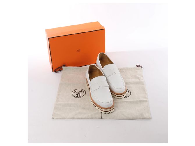 Hermès Ivy Leder-Loafer in White BR241141, Größe EU 38 Weiß - Ansicht 14