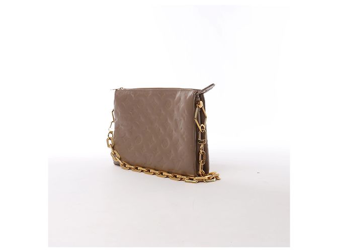 Louis Vuitton Coussin PM Monogram Embossed Schultertasche in Beige M21263 Marineblau - Ansicht 2