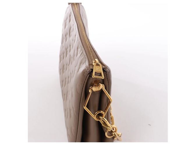 Louis Vuitton Coussin PM Monogram Embossed Schultertasche in Beige M21263 Marineblau - Ansicht 4