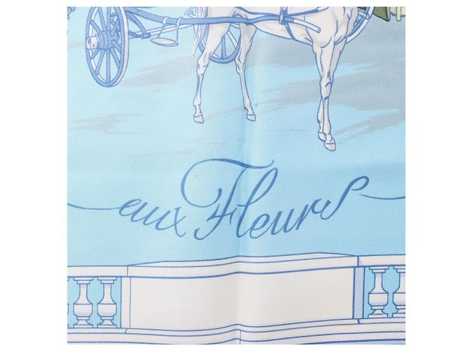 Hermès Carré 90 "Quai aux Fleurs" Seidentuch in Hellblau - Ansicht 11