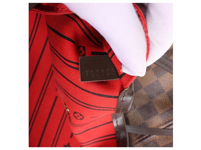 Borsa a tracolla Louis Vuitton Neverfull GM Damier Ebene in marrone N51106 Rosso - vista 13