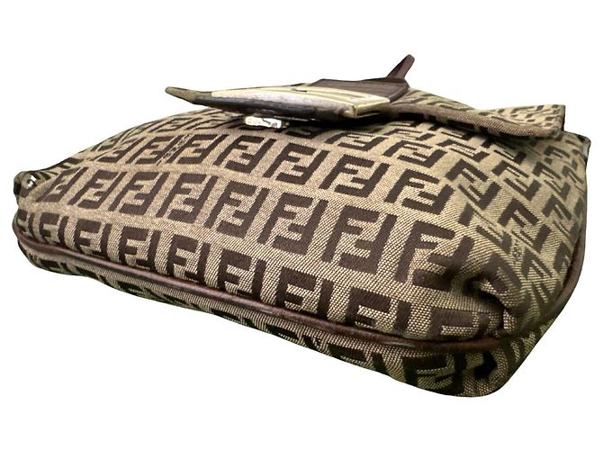 Borsa Fendi Mamma Baguette Zucca Canvas Marrone Monogramma - vista 10