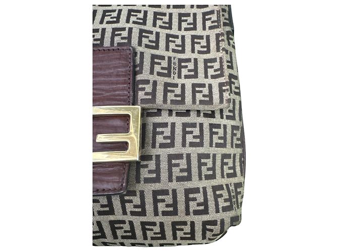 Borsa Fendi Mamma Baguette Zucca Canvas Marrone Monogramma - vista 8