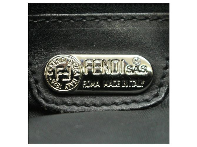 Fendi Borsa Tote in Nylon e Pelle Nera Nero - vista 11