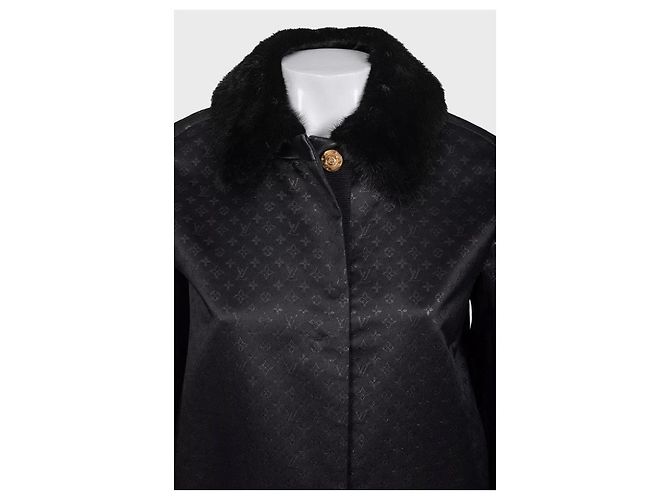 Cappotto in seta nero Louis Vuitton FR 36 / S usato - vista 5