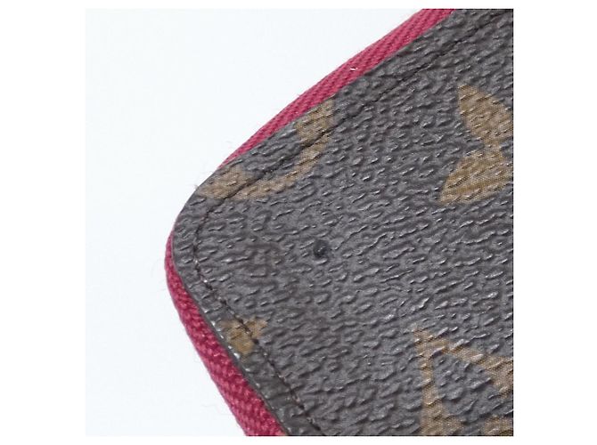 Tarjetero Louis Vuitton Monogram Multicart Castaño Fucsia - vista 4