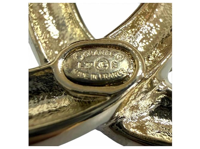 Broche Chanel Coco Mark con strass y perlas falsas Dorado - vista 8