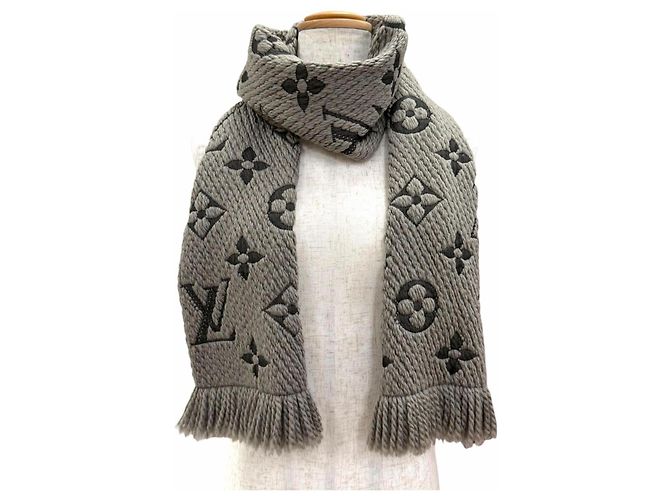 Louis Vuitton Echarpe Logomania Wool Silk Stole - view 2