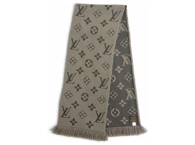 Louis Vuitton Echarpe Logomania Wool Silk Stole - view 3