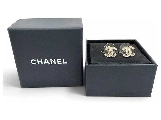 Brincos Chanel Coco Mark com strass Dourado - vista 2