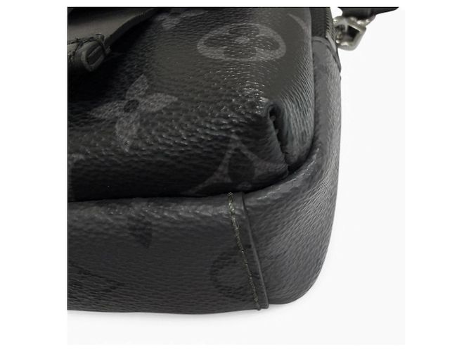 Sac à bandoulière Louis Vuitton Monogram Eclipse Double Phone Pouch Noir - vue 7
