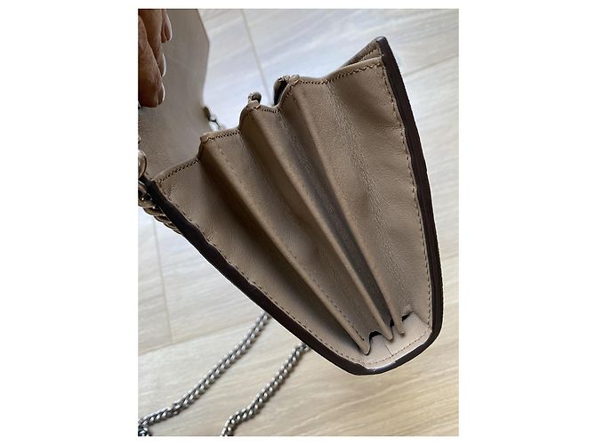 Gucci Cartera con cadena Dionysus GG Supreme Castaño Beige - vista 5