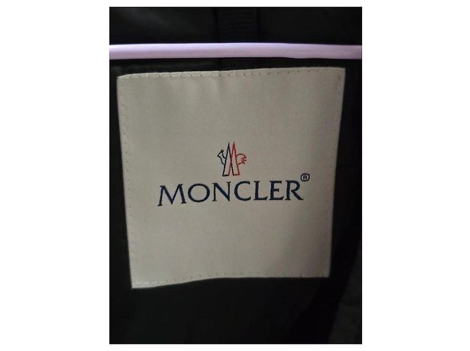 Moncler Down Puffer Jacket  XXS Pre-owned - view 6