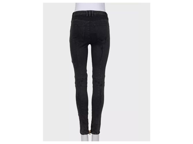 Vaqueros Skinny Icónicos Balmain con Botones en Tono Dorado Sz.38 de segunda mano - vista 2