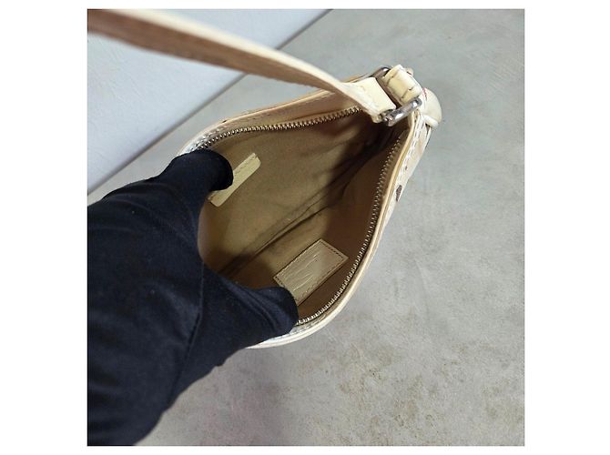 Borsa Burberry Olympia Tela Stampata Cuori Nova Check Marrone Multicolore Beige - vista 9
