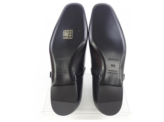 Hermès Jane Api Buckle Chevre Flats Preto - vista 4