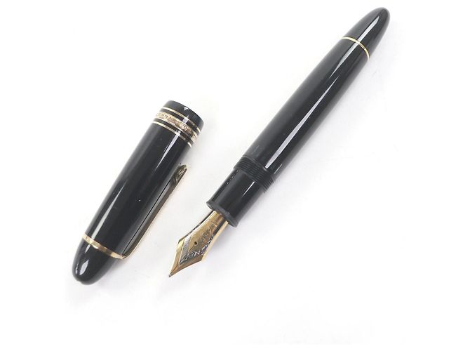 MONTBLANC Meisterstuck Au750 Füllfederhalter Schwarz - Ansicht 3