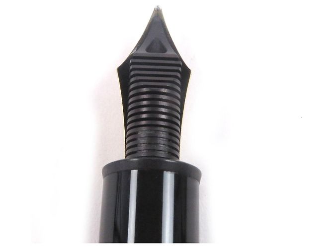 MONTBLANC Meisterstuck Au750 Füllfederhalter Schwarz - Ansicht 6