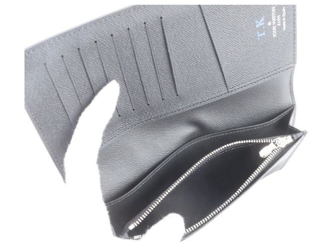 Louis Vuitton Epi Portefeuille Brazza Long Wallet Nero - vista 7