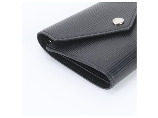 Louis Vuitton Epi Portefeuille Victorine Tri-fold Wallet Nero - vista 4