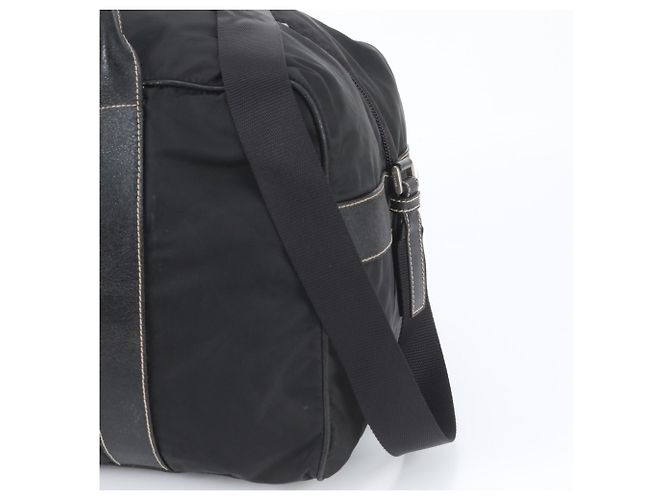 Sac Boston Prada en nylon Tessuto avec logo triangle en cuir Noir - vue 3