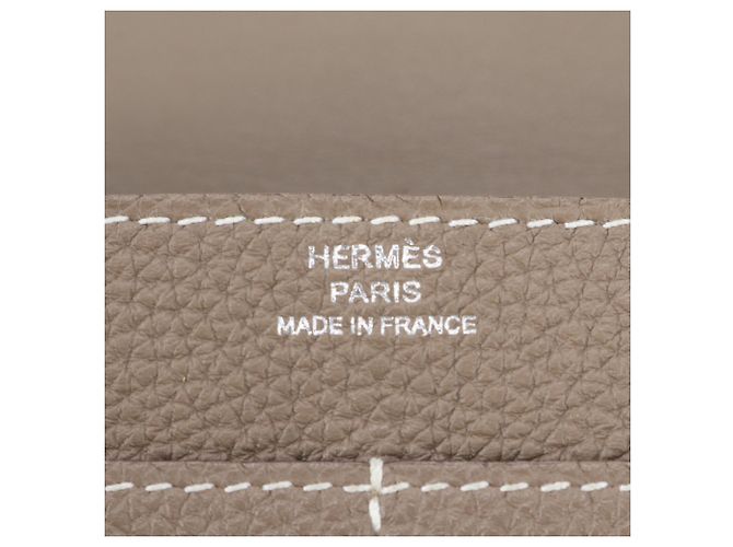 Hermès Cartera larga de piel Hermes Dogon Y Stamp Duo GM Gris pardo - vista 8