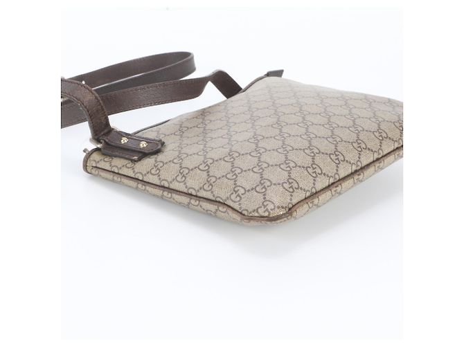 Borsa a tracolla Gucci GG Supreme in pelle Marrone - vista 5