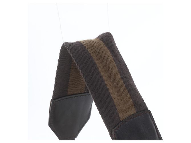 Borsa a tracolla in pelle a mezzaluna Gucci Sherry Line Beige - vista 2
