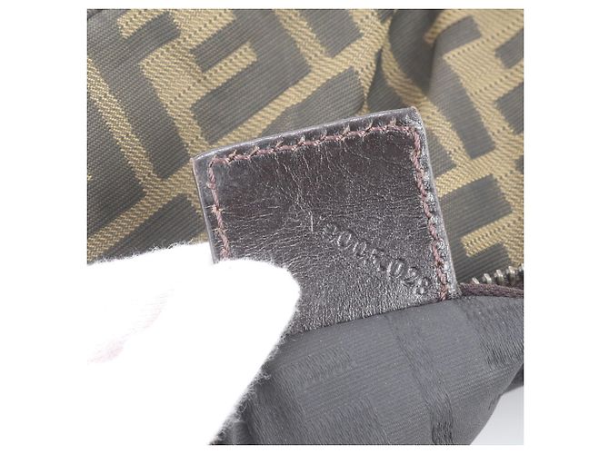 Borsa a secchiello Fendi Zucca FF Mamma Marrone Beige - vista 9