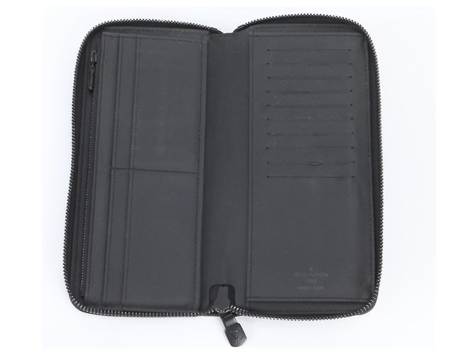 Portafoglio Zippy Monogram Shadow con protezione RFID Louis Vuitton Nero - vista 6