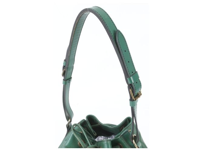 Noe Bolso de hombro con cordón Louis Vuitton Epi Petit Noé - vista 2