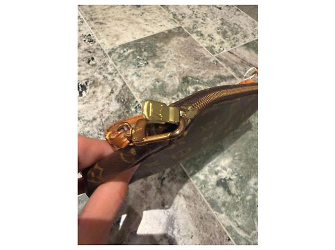 Louis Vuitton Pochette Accessoires Monogram Marron Monogramme - vue 4