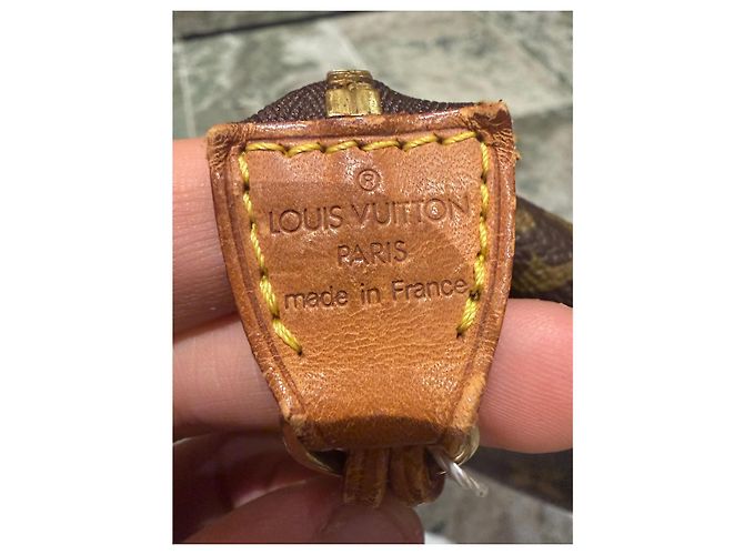 Louis Vuitton Pochette Accessoires Monogram Marron Monogramme - vue 5