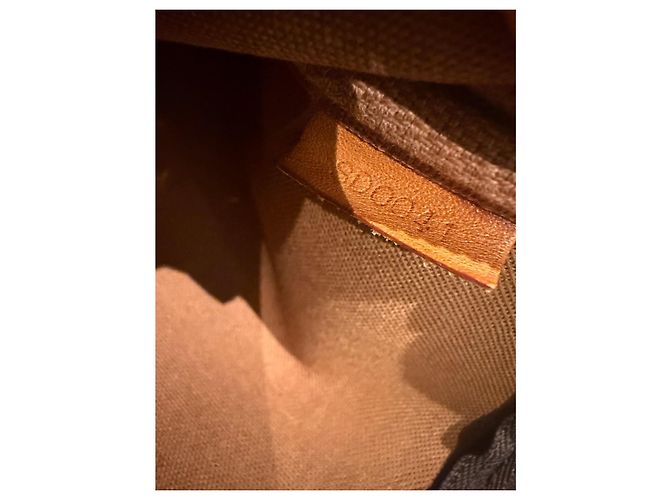 Louis Vuitton Pochette Accessoires Monogram Castaño Monograma - vista 8