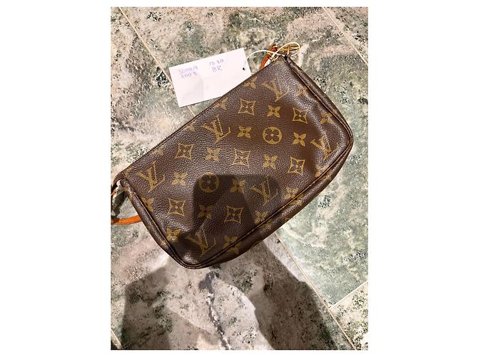Louis Vuitton Pochette Accessoires Monogram Marron Monogramme - vue 7