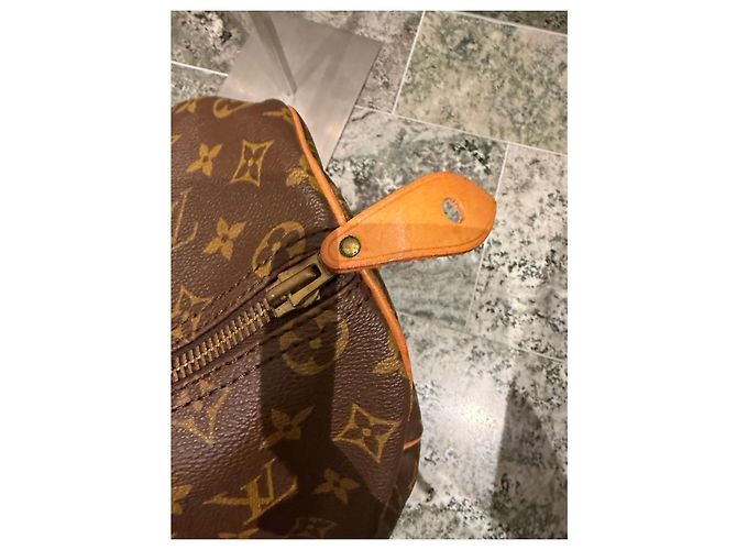 Mala de viagem Louis Vuitton Keepall 50 Monogram Marrom Monograma - vista 3