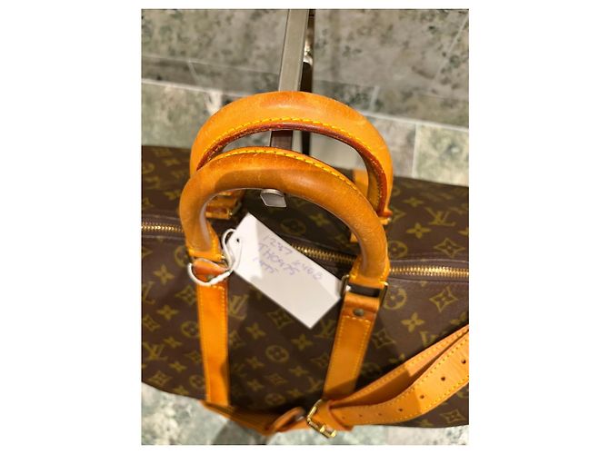 Louis Vuitton Keepall Bandoulière 45 Monogram Marrom Monograma - vista 2