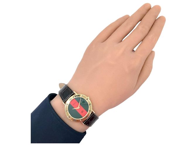 Gucci Polished Quartz Armbanduhr - Ansicht 2
