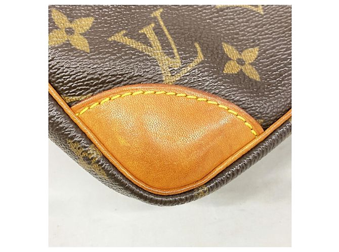 Bolsa de Ombro Louis Vuitton Monogram Danube Marrom - vista 9