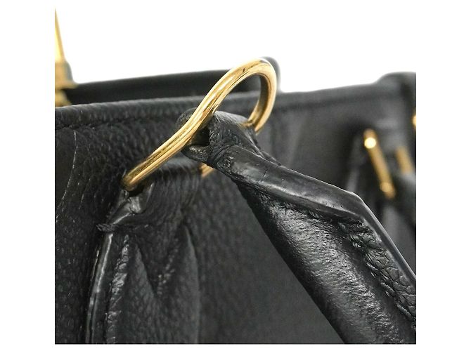 Bolso Louis Vuitton Monogram Empreinte OnTheGo BB Negro - vista 7