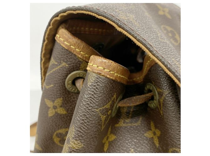 Mochila Louis Vuitton Monogram Montsouris MM Castaño - vista 8