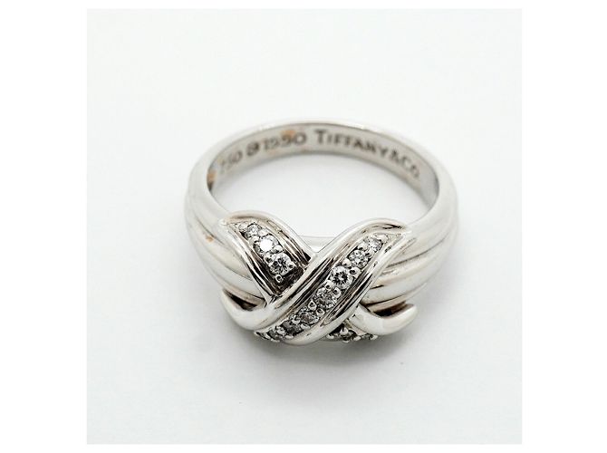 Autre Marque Anello fede Tiffany & Co. in oro bianco 18K e diamanti - vista 3