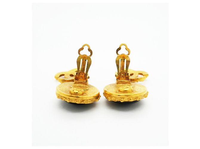 Timeless Chanel Clip-Ohrringe in Schwarz und Gold Golden - Ansicht 6