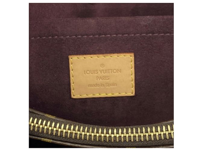 Bolsa Louis Vuitton Monogram Montaigne BB Marrom - vista 5