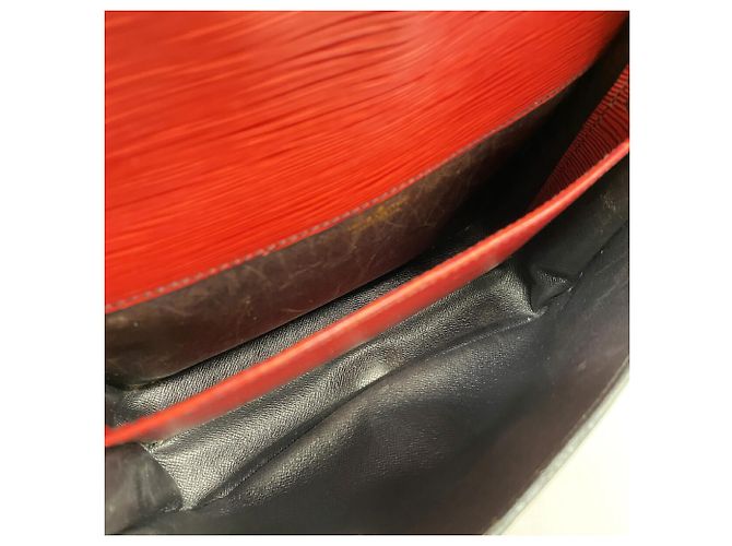 Louis Vuitton Epi Cartouchiere Schultertasche Rot - Ansicht 4
