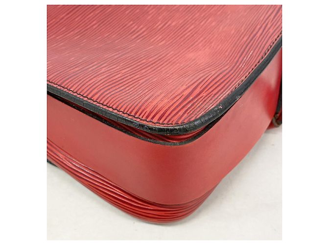 Louis Vuitton Epi Cartouchiere Schultertasche Rot - Ansicht 8