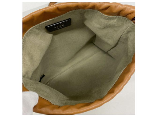 Borsa a tracolla Fendi in pelle marrone - vista 4